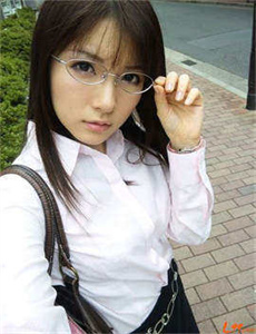 高能育儿团